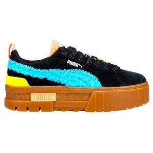 PUMA Mayze Cuddle Lace Up Womens Black Sneakers (Wore 1 time) Size 7.5